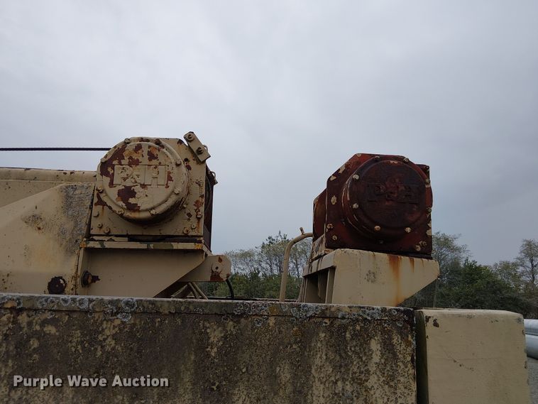 image for item DU3617 P&H T-250 crane