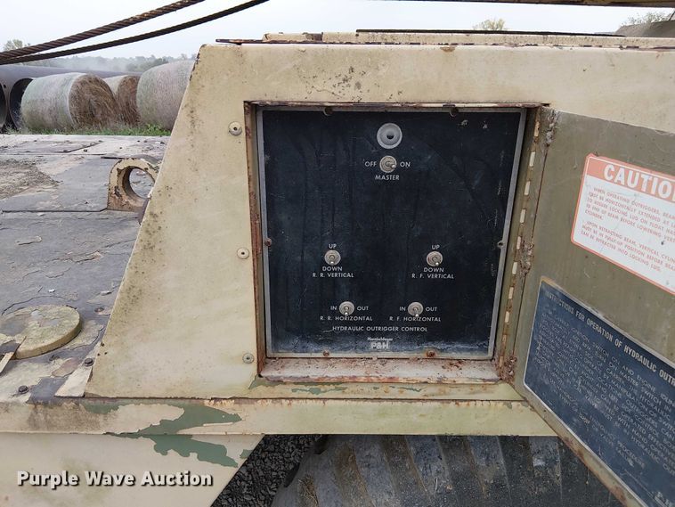 image for item DU3617 P&H T-250 crane