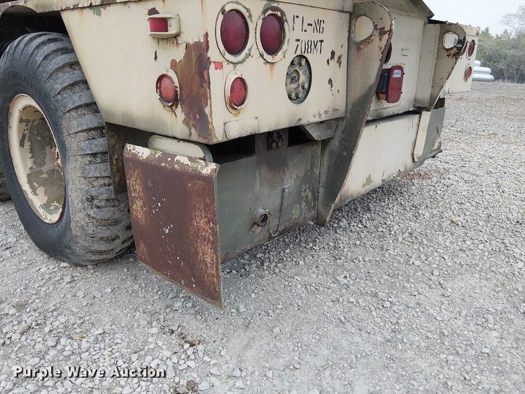 image for item DU3617 P&H T-250 crane