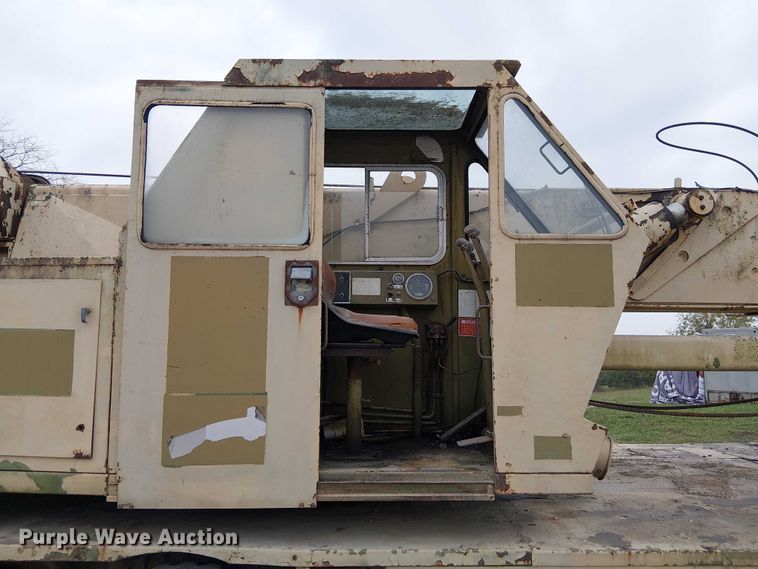 image for item DU3617 P&H T-250 crane