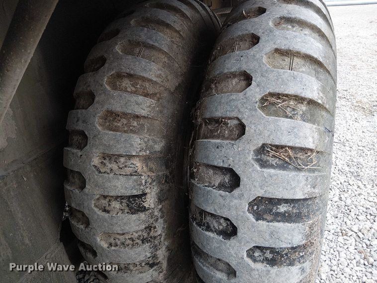 image for item DU3617 P&H T-250 crane