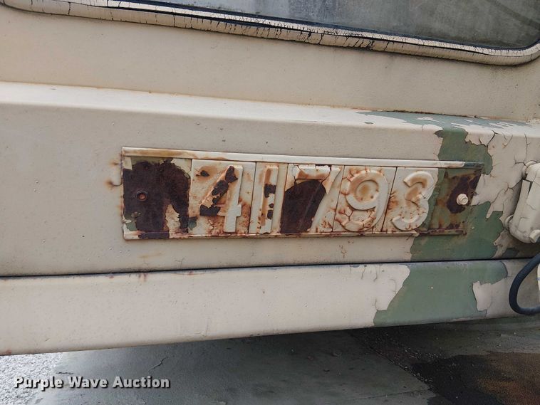 image for item DU3617 P&H T-250 crane