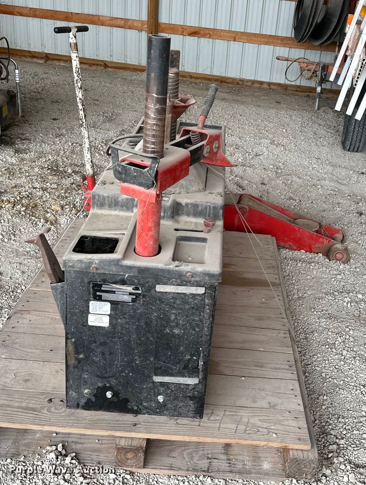 image for item DU3618 Coats 40-40SA tire machine