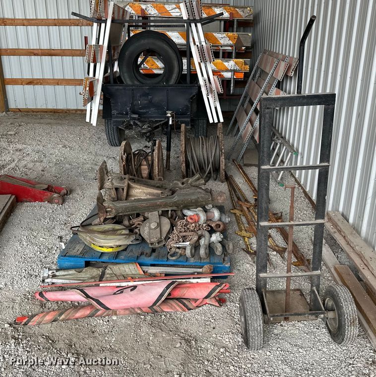 image for item DU3619 Tools