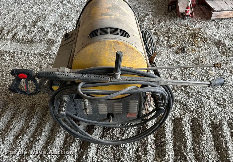 image for item DU3620 Landa HOT2-1500D hot pressure washer