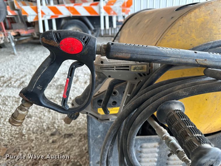 image for item DU3620 Landa HOT2-1500D hot pressure washer