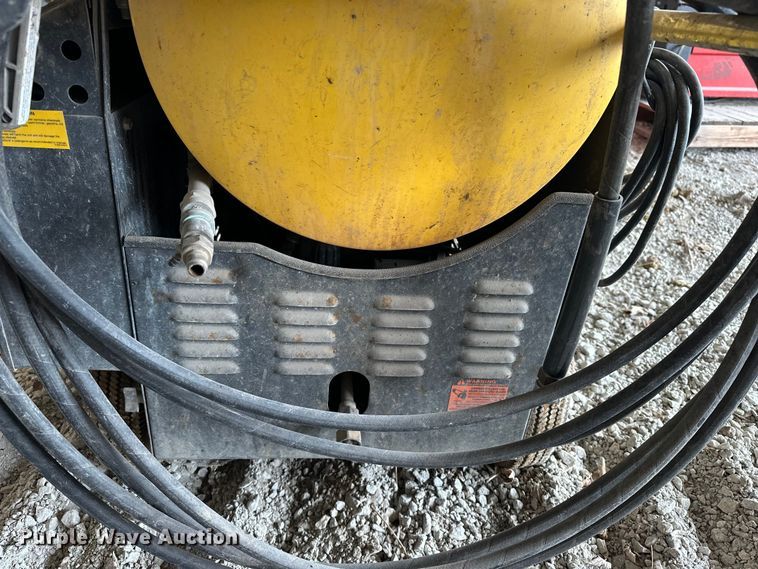 image for item DU3620 Landa HOT2-1500D hot pressure washer