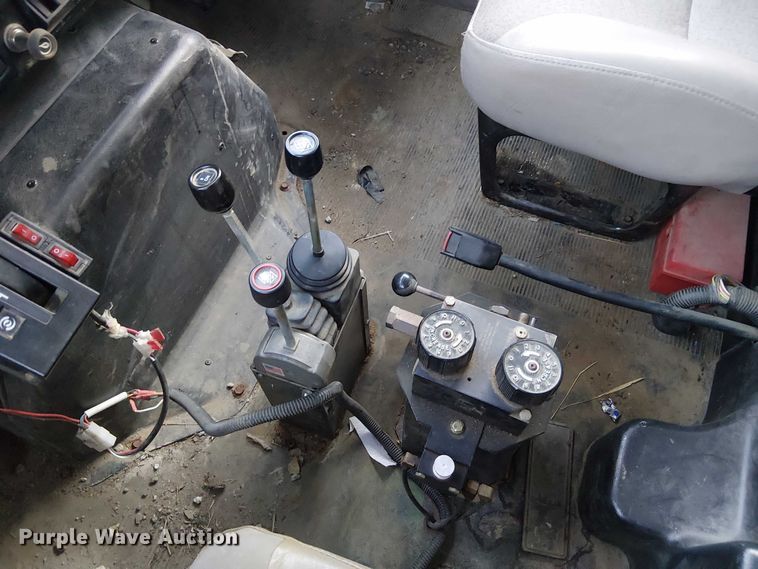 image for item DU3636 2002 International 4700 dump truck