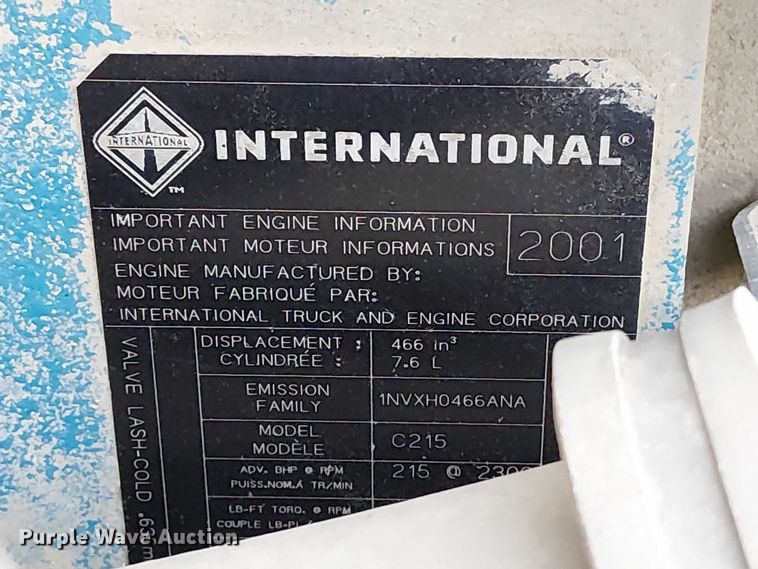 image for item DU3636 2002 International 4700 dump truck