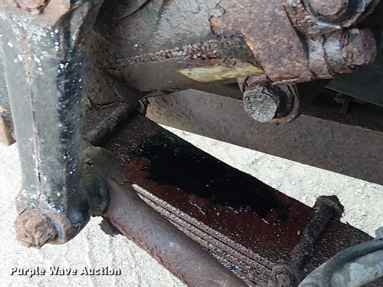 image for item DU3636 2002 International 4700 dump truck