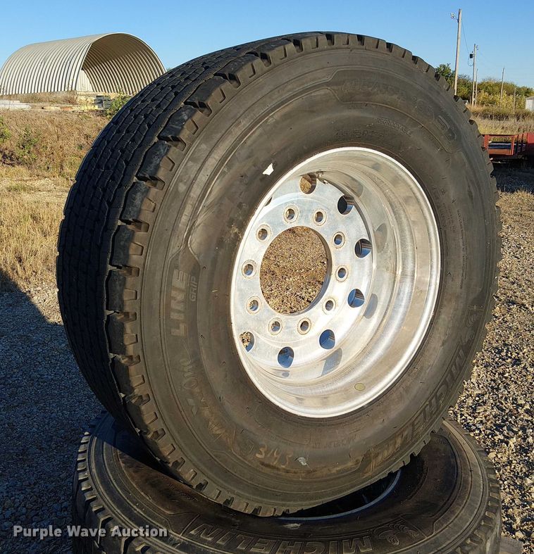 image for item DU3651 (4) Michelin 455/55R22.5 tires and wheels