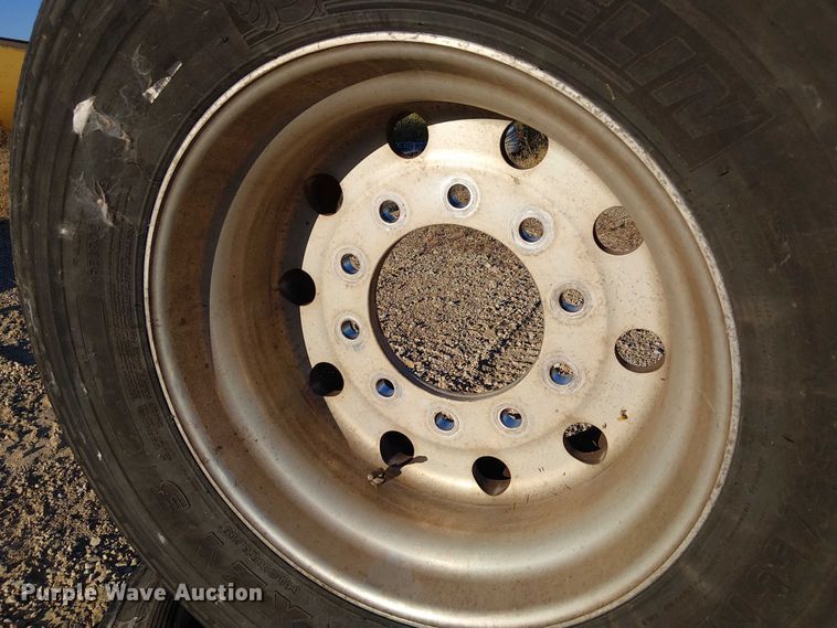 image for item DU3652 (4) Michelin 455/55R22.5 tires and wheels