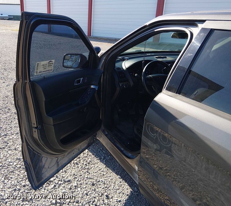 image for item DU3666 2016 Ford Explorer Police Interceptor SUV