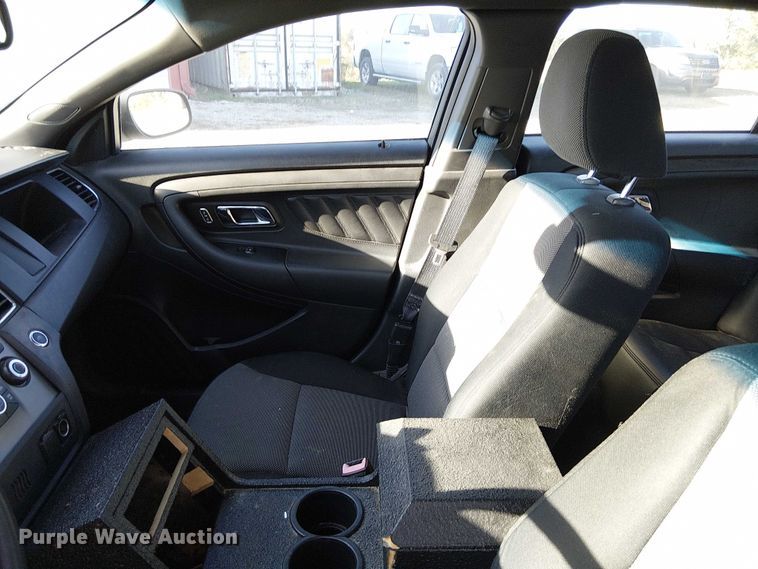 image for item DU3667 2013 Ford Taurus Police Interceptor 