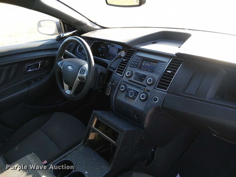 image for item DU3667 2013 Ford Taurus Police Interceptor 