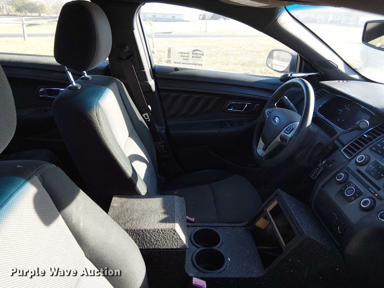 image for item DU3667 2013 Ford Taurus Police Interceptor 