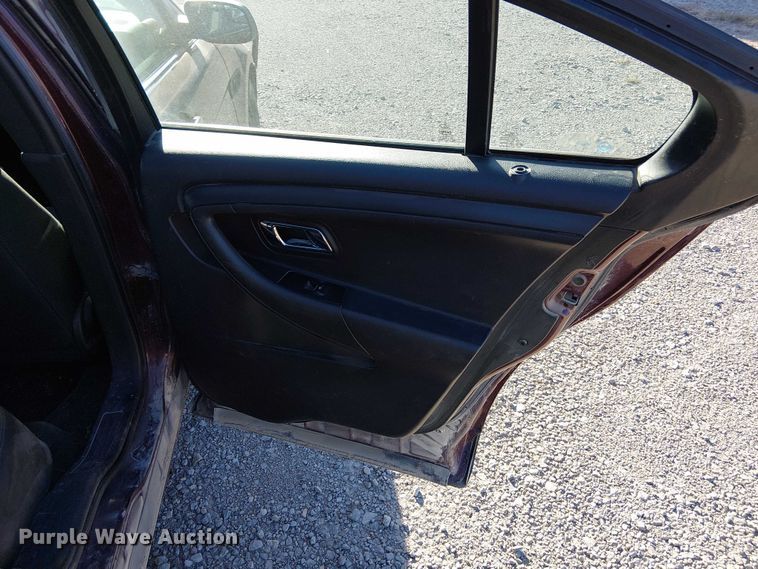 image for item DU3667 2013 Ford Taurus Police Interceptor 