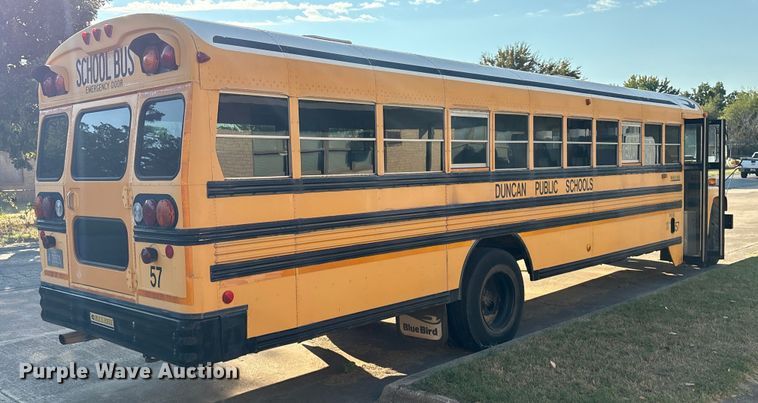 image for item DV5006 2002 Chevrolet B7T school bus