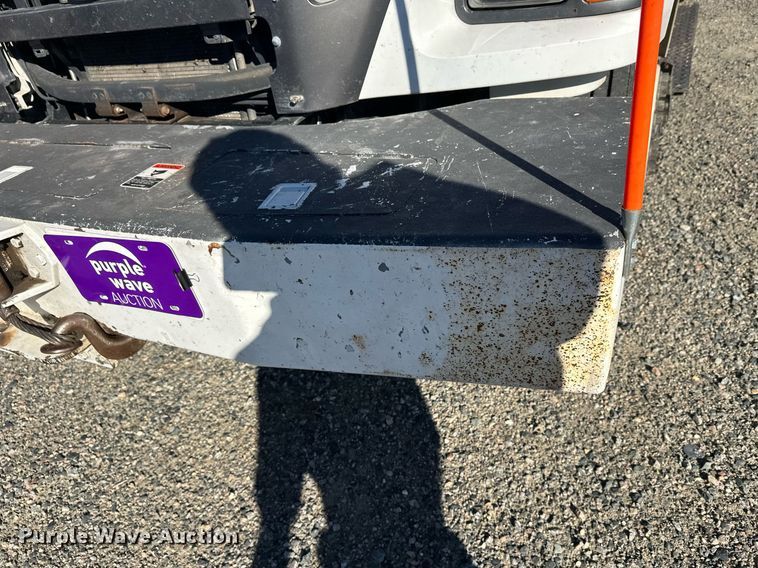 image for item DW4276 2009 Ford F750 Super Duty bucket truck