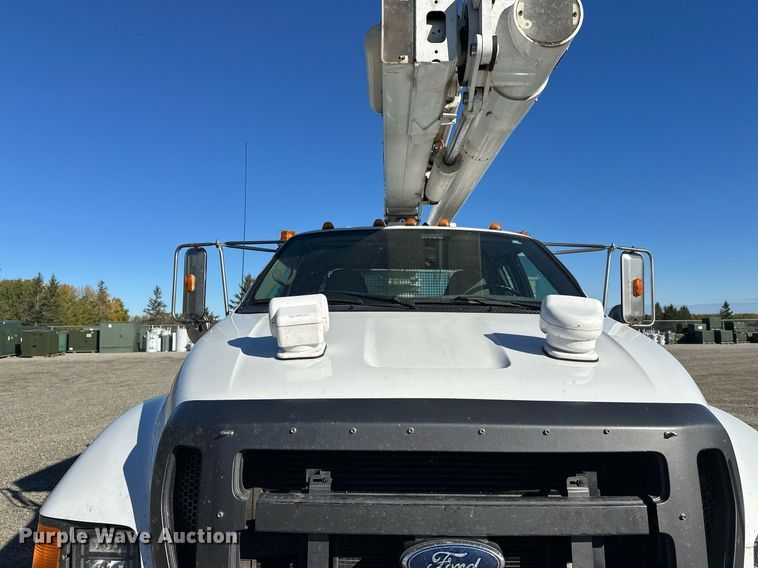 image for item DW4276 2009 Ford F750 Super Duty bucket truck
