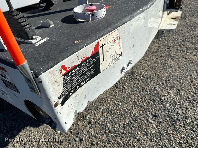 image for item DW4276 2009 Ford F750 Super Duty bucket truck