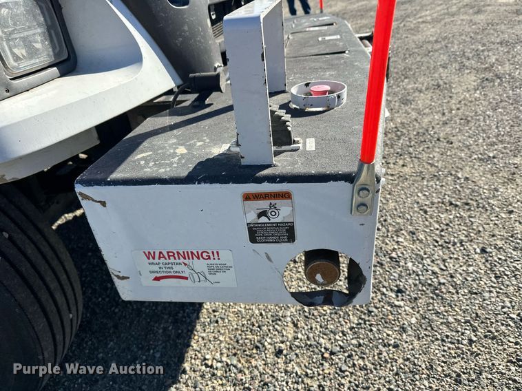 image for item DW4276 2009 Ford F750 Super Duty bucket truck