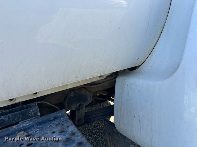 image for item DW4276 2009 Ford F750 Super Duty bucket truck