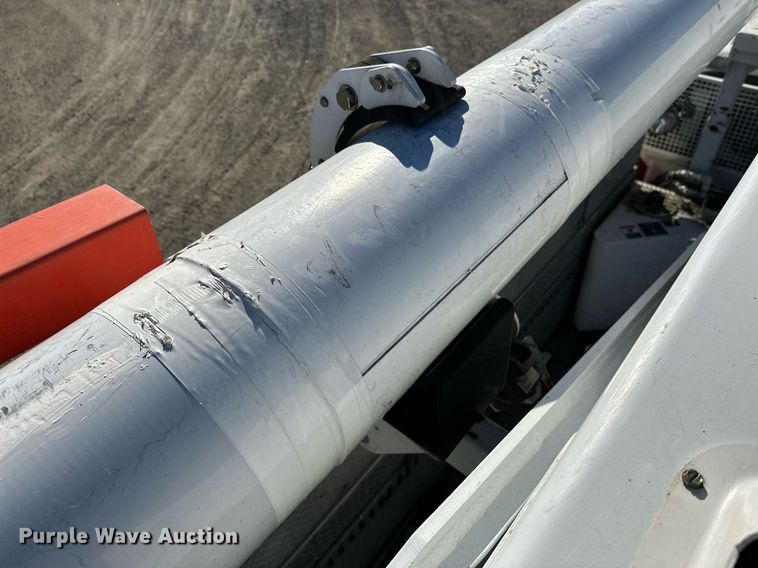 image for item DW4276 2009 Ford F750 Super Duty bucket truck