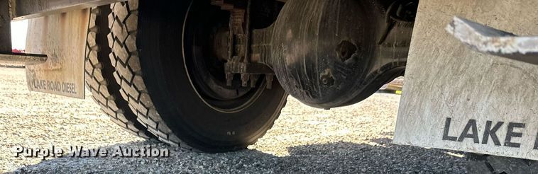 image for item DW4276 2009 Ford F750 Super Duty bucket truck