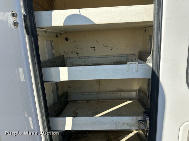 image for item DW4276 2009 Ford F750 Super Duty bucket truck