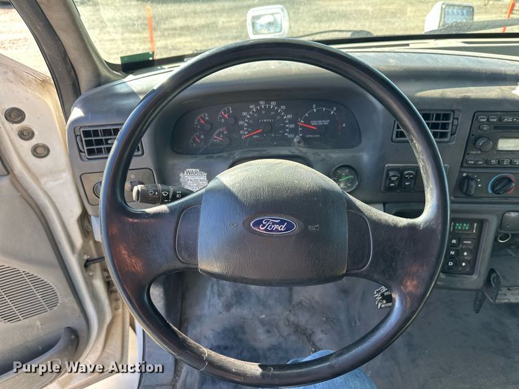 image for item DW4276 2009 Ford F750 Super Duty bucket truck