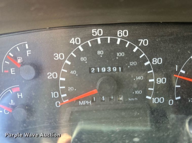 image for item DW4276 2009 Ford F750 Super Duty bucket truck