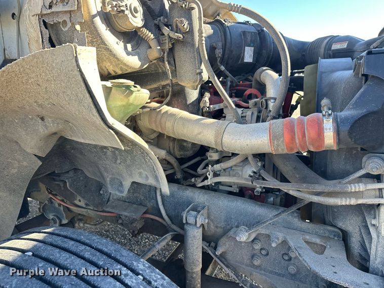 image for item DW4276 2009 Ford F750 Super Duty bucket truck