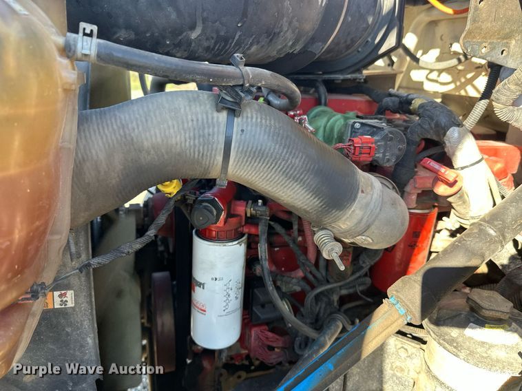 image for item DW4276 2009 Ford F750 Super Duty bucket truck