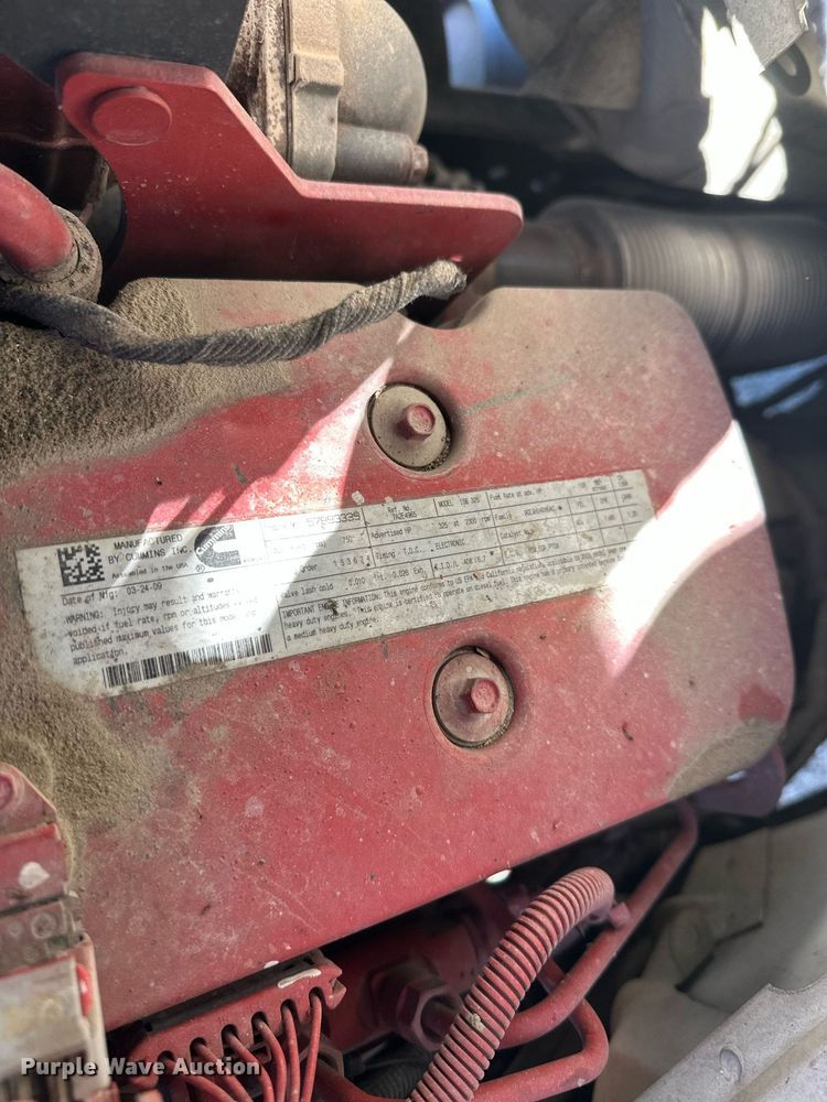 image for item DW4276 2009 Ford F750 Super Duty bucket truck