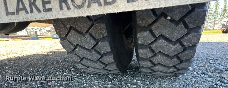 image for item DW4276 2009 Ford F750 Super Duty bucket truck