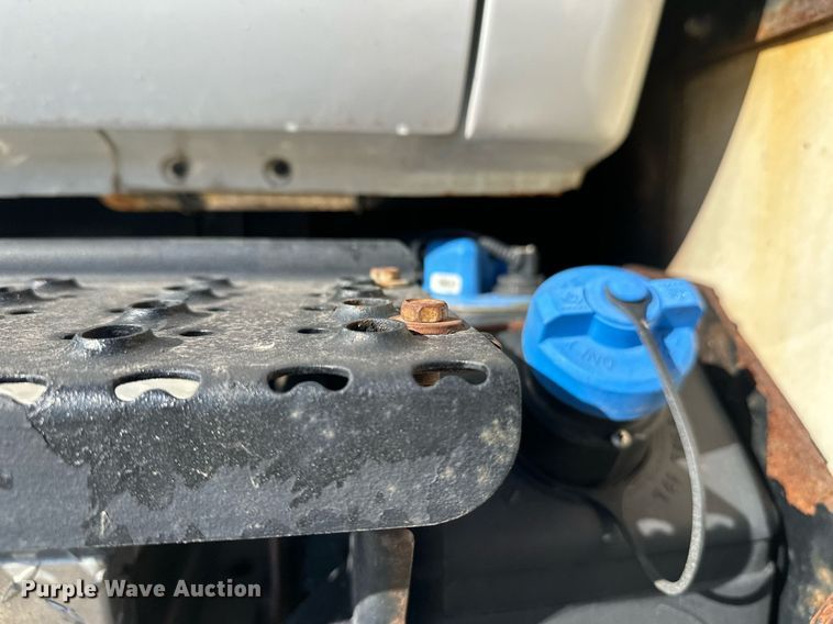 image for item DW4277 2013 Ford F750 Super Duty bucket truck