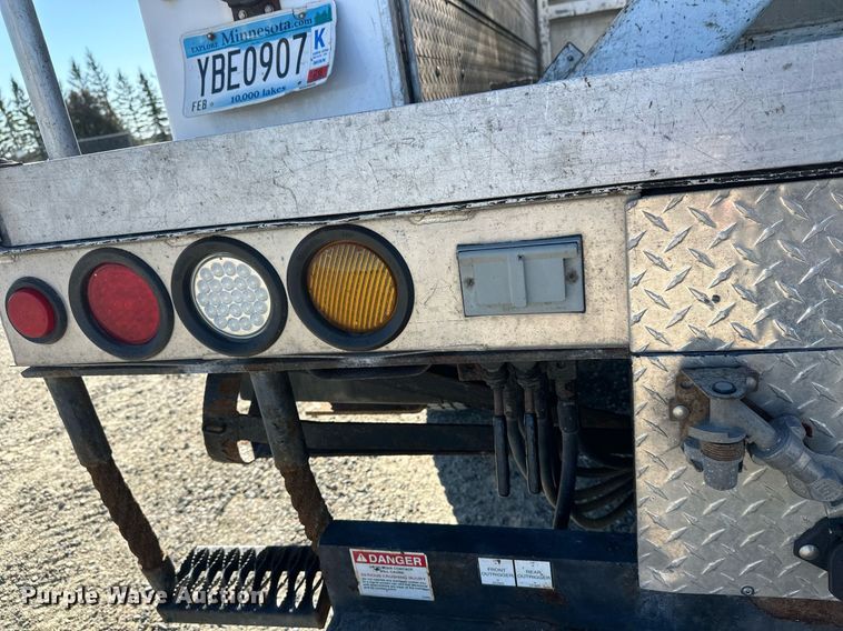 image for item DW4277 2013 Ford F750 Super Duty bucket truck