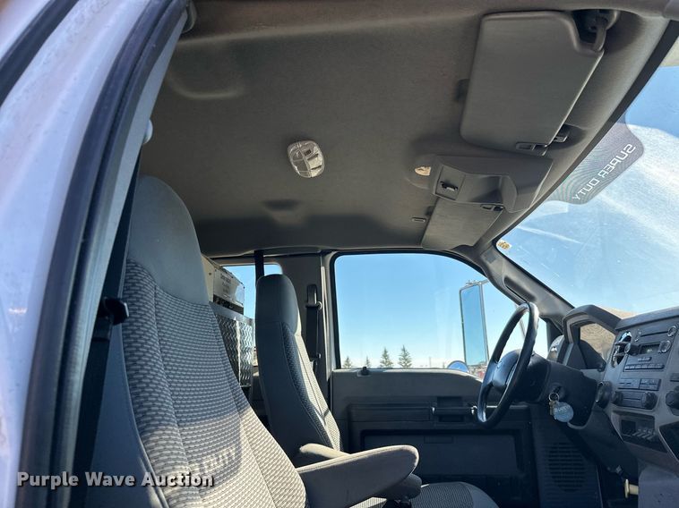 image for item DW4277 2013 Ford F750 Super Duty bucket truck