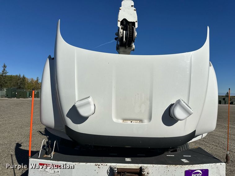 image for item DW4277 2013 Ford F750 Super Duty bucket truck