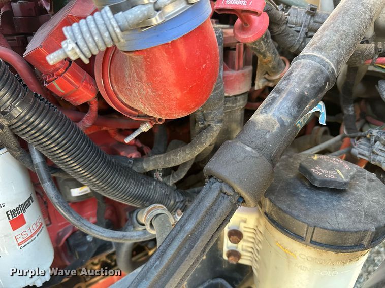 image for item DW4277 2013 Ford F750 Super Duty bucket truck