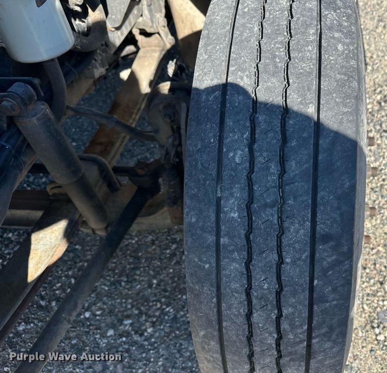 image for item DW4277 2013 Ford F750 Super Duty bucket truck