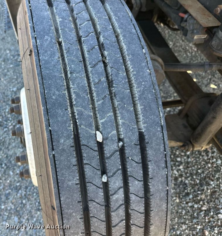 image for item DW4277 2013 Ford F750 Super Duty bucket truck