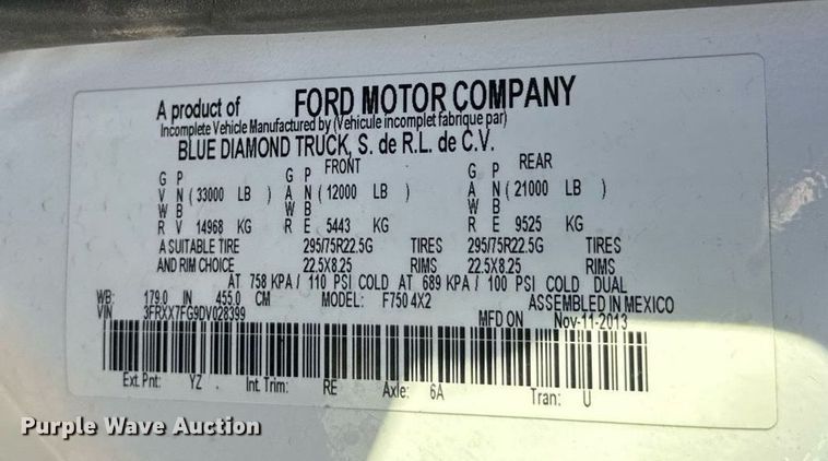 image for item DW4277 2013 Ford F750 Super Duty bucket truck