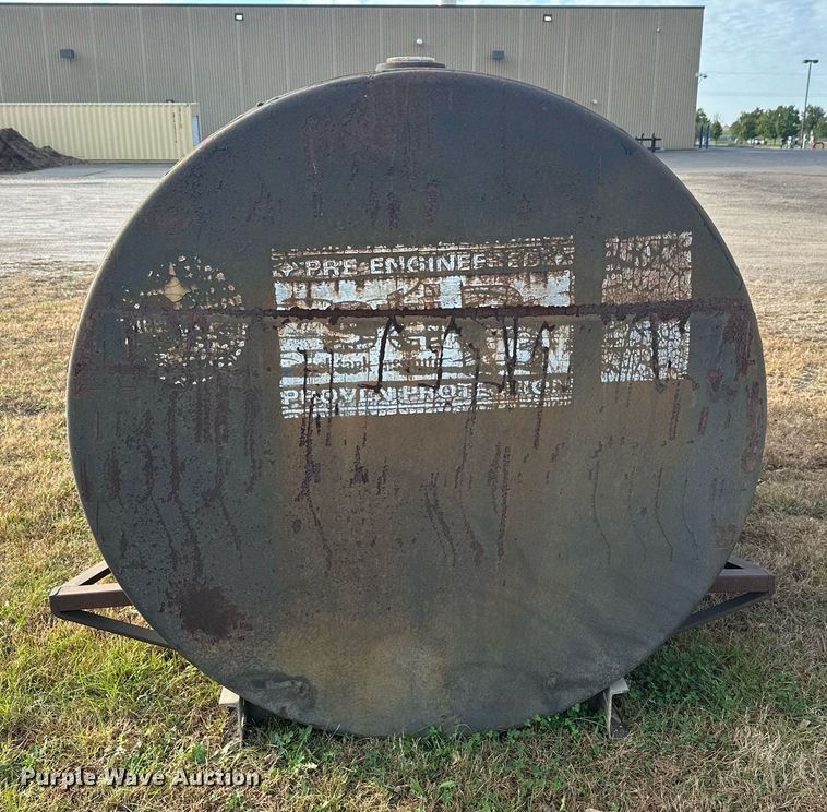 image for item DW4279 Water tank bed