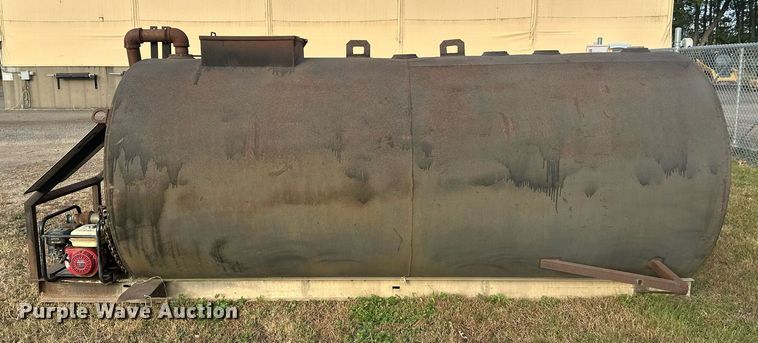 image for item DW4279 Water tank bed