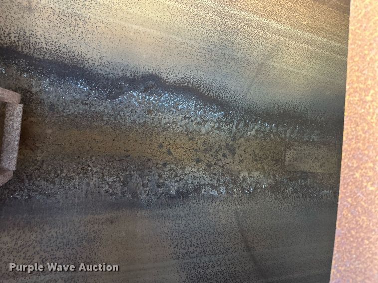 image for item DW4279 Water tank bed