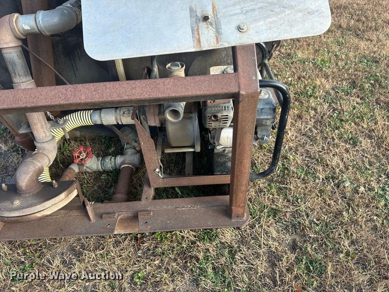 image for item DW4279 Water tank bed