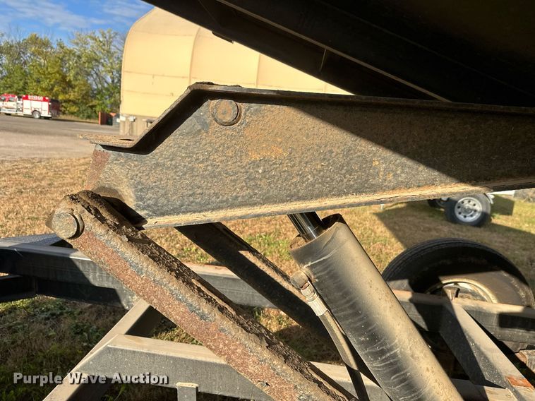 image for item DW4281 2014 Versa Dump dump trailer