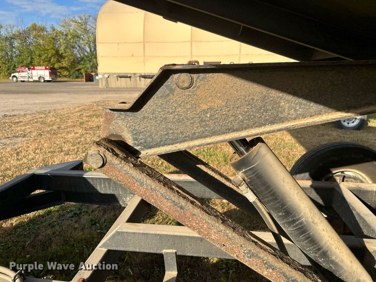 image for item DW4281 2014 Versa Dump dump trailer